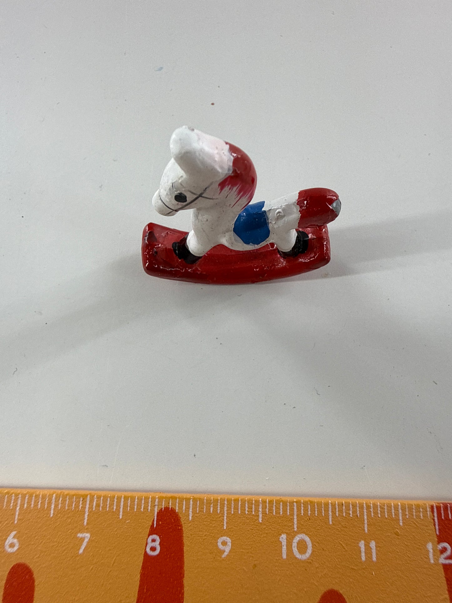 Lily minis-dollhouse Shake the horse