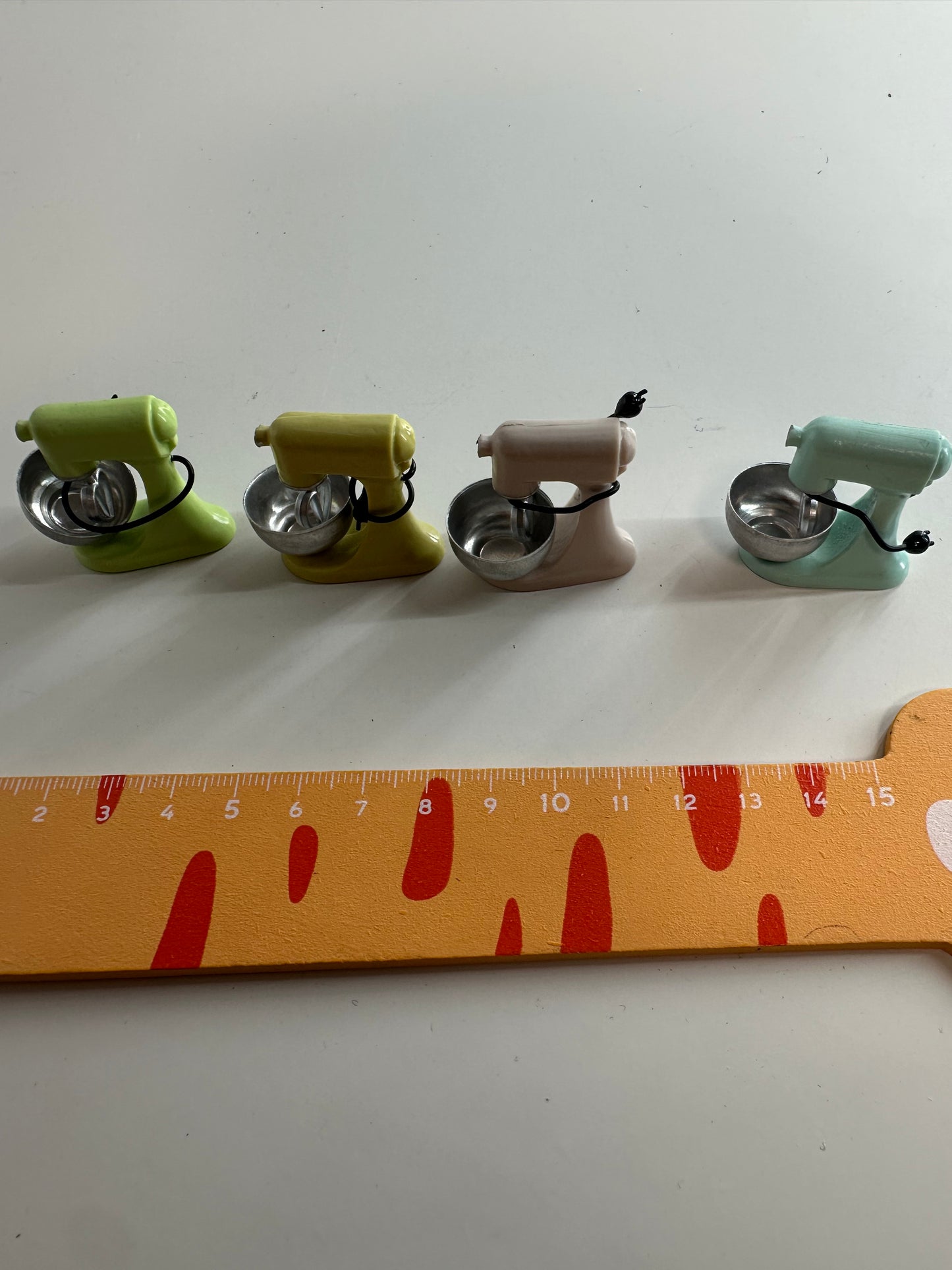 Lily minis-dollhouse Mixer 1pcs Random styles