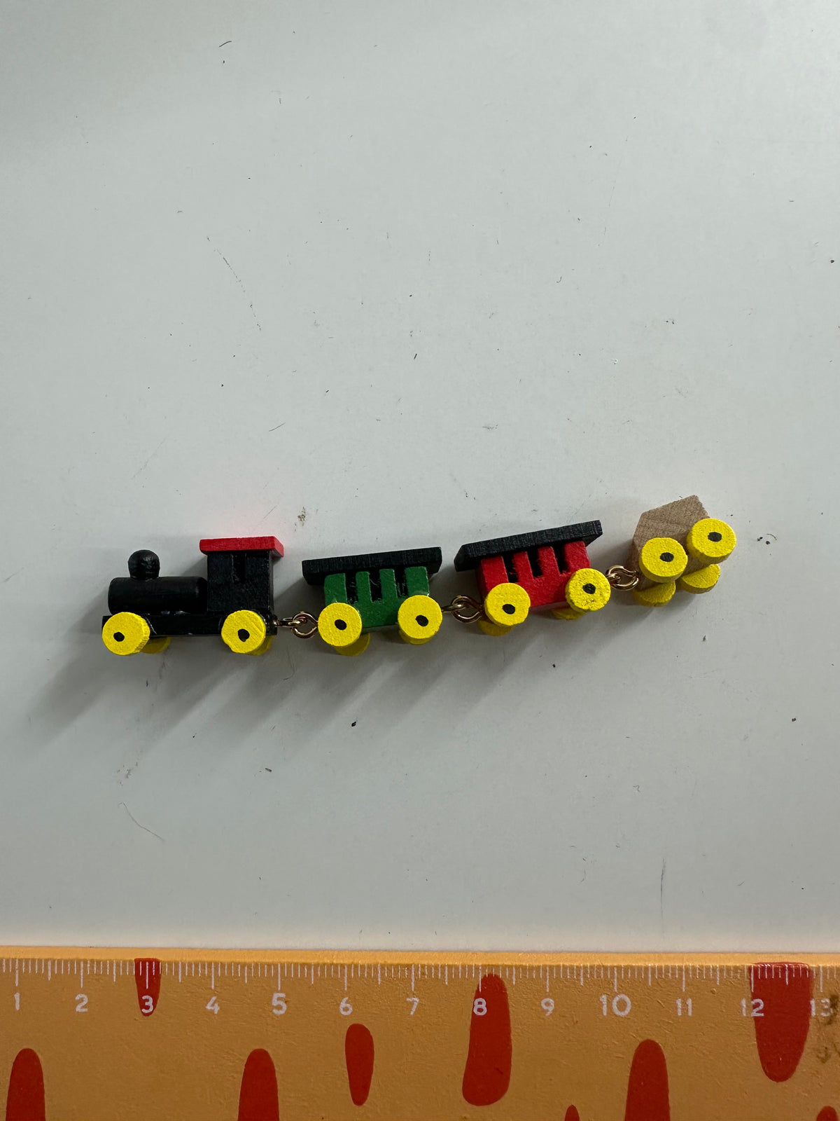 Lily minis-dollhouse Wooden small train