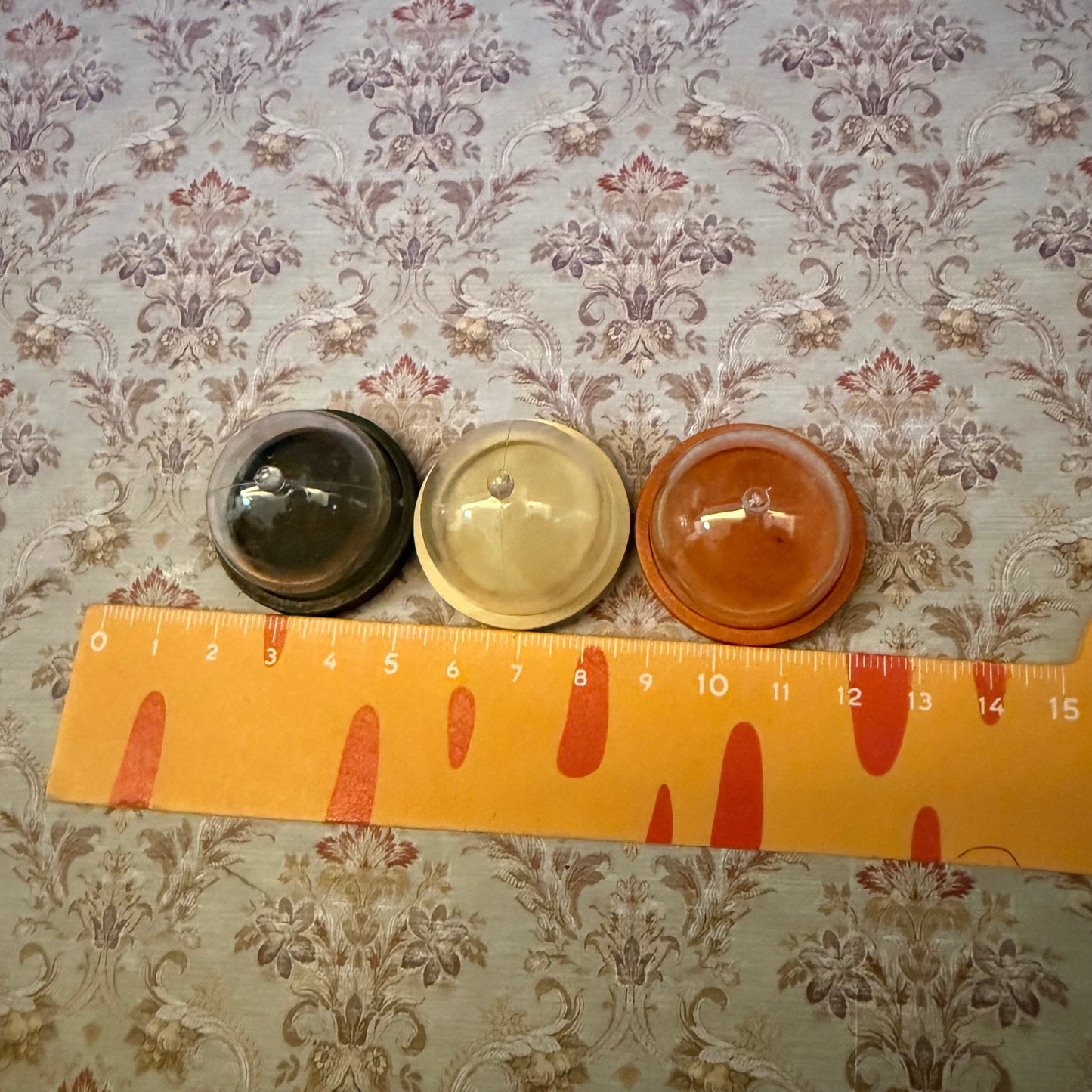 Lily Minis-dollhouse miniature cake container