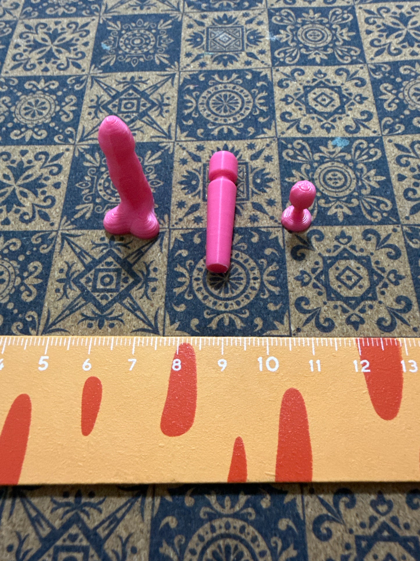 Lily minis-dollhouse pink toy 3pcs