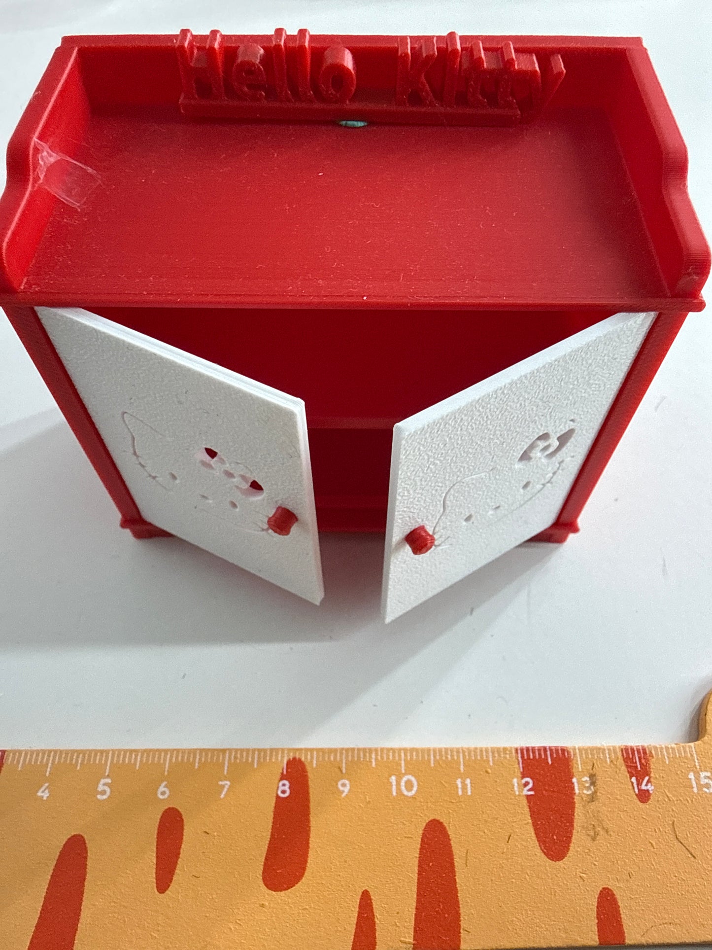 Lily minis-dollhouse HK Red double-door cabinet