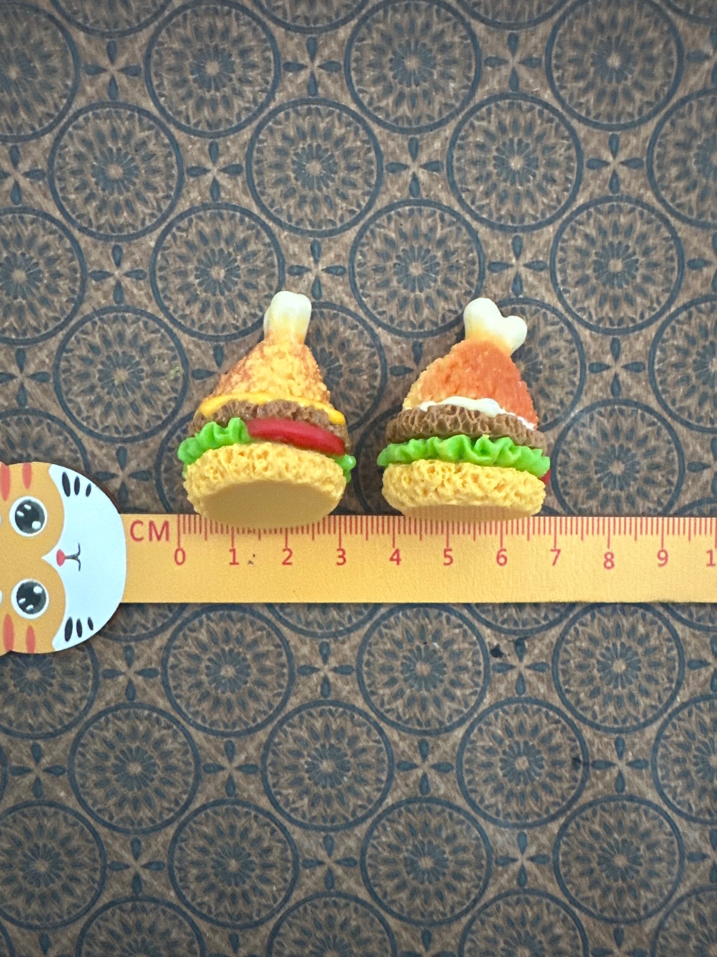 Lily minis-dollhouse miniature Chicken leg burger 2pcs
