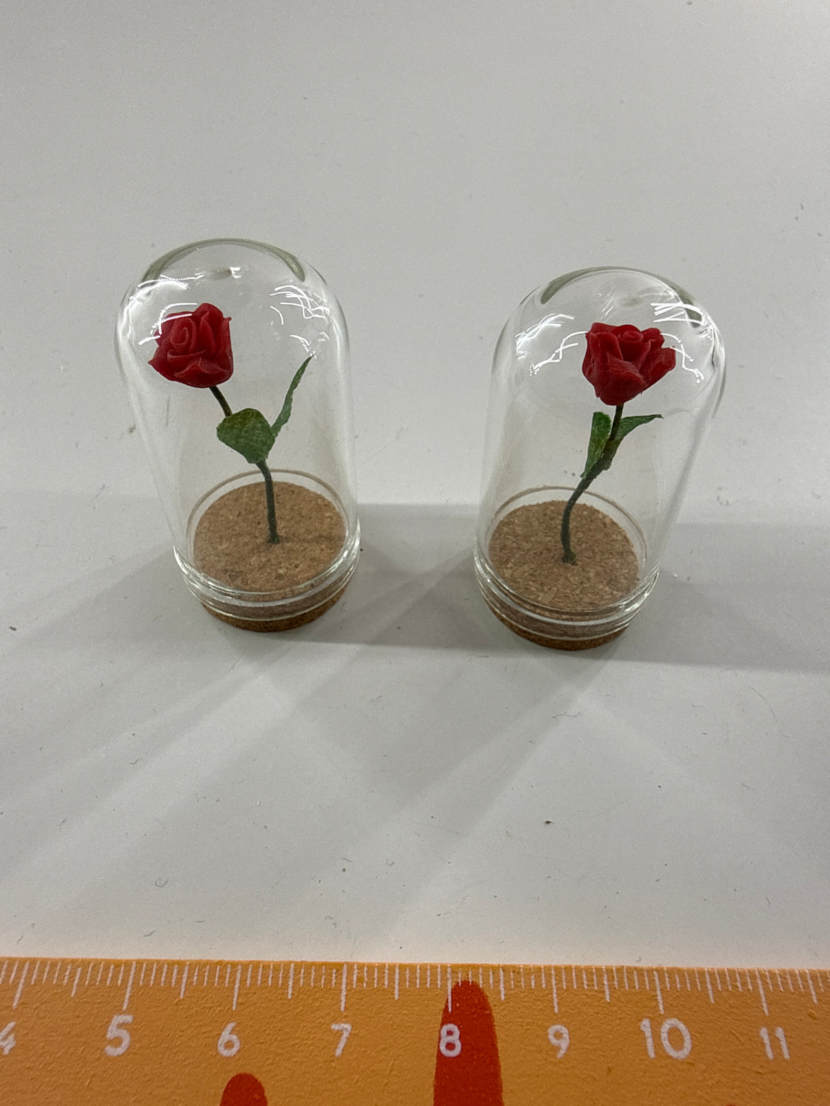 Lily minis-dollhouse Red rose glass protective cover 2pcs