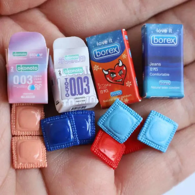 Tiny Fun, Big Laughs - Miniature Novelty Models for Dollhouse Pranks!