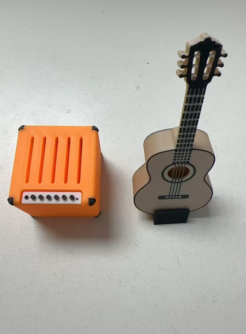 Lily minis-dollhouse Ukulele miniature pick storage box