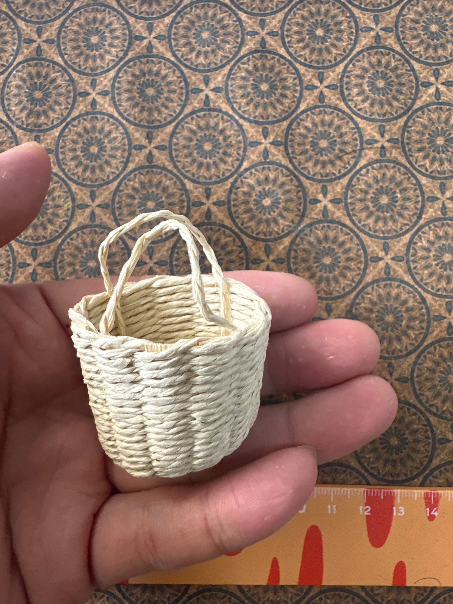 Lily minis-dollhouse miniature Basket