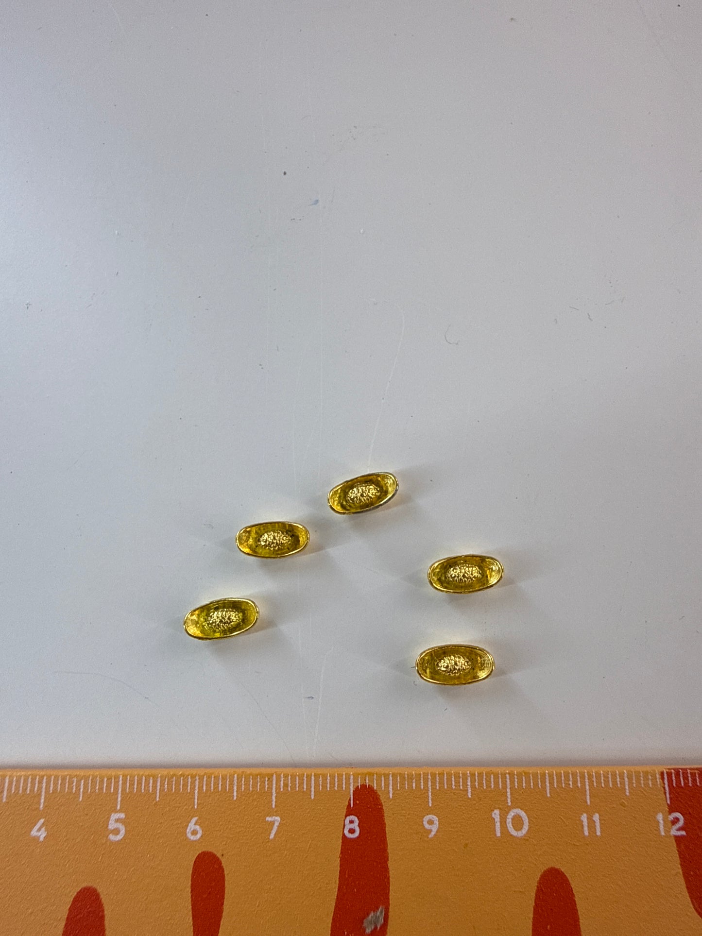 Lily minis-dollhouse Gold or silver ingot 10psc