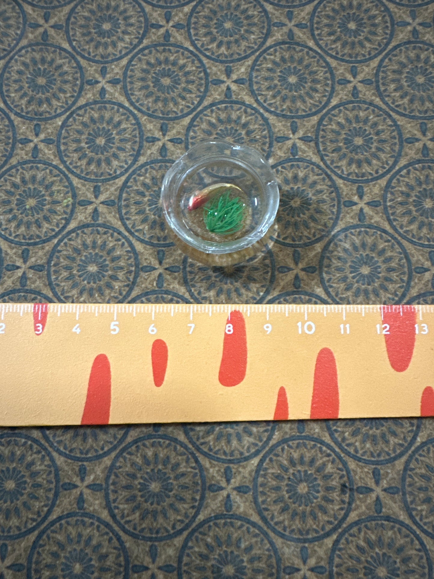 Lily minis-dollhouse miniature Fish tank