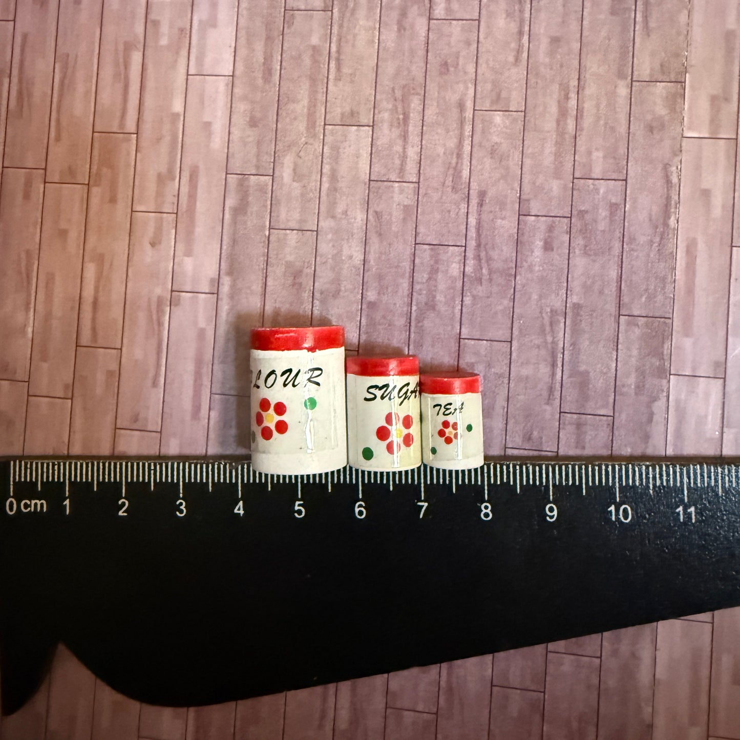 Lily minis-dollhouse miniature cans set