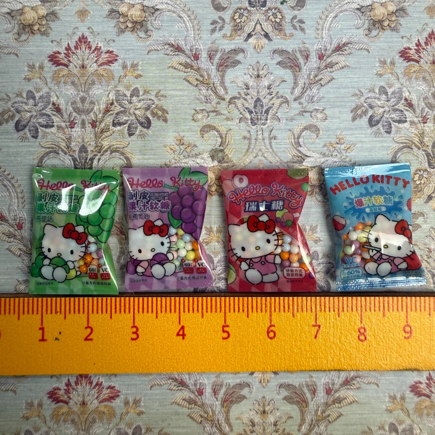 Lily minis-dollhouse miniature HK snacks sets 4 pcs