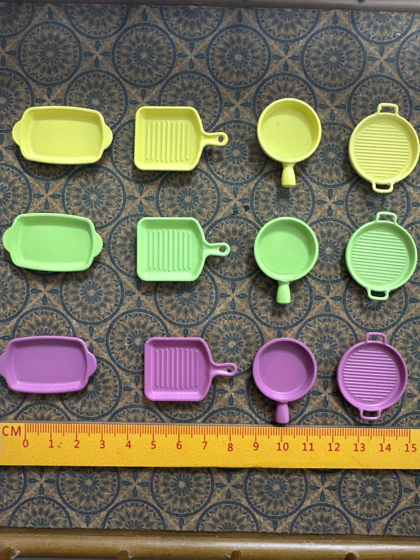 Lily minis-dollhouse miniature Metal kitchen utensils 4pcs