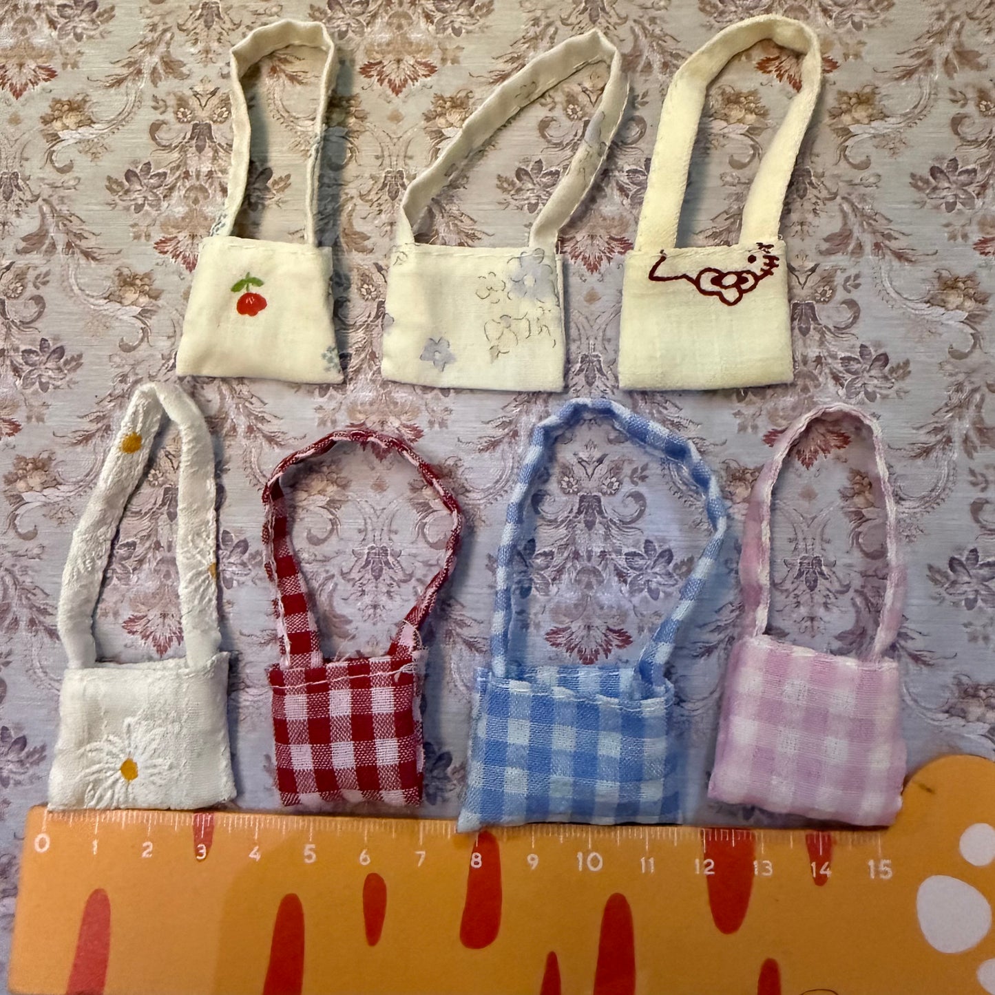 Lily minis-dollhouse miniature tote bag