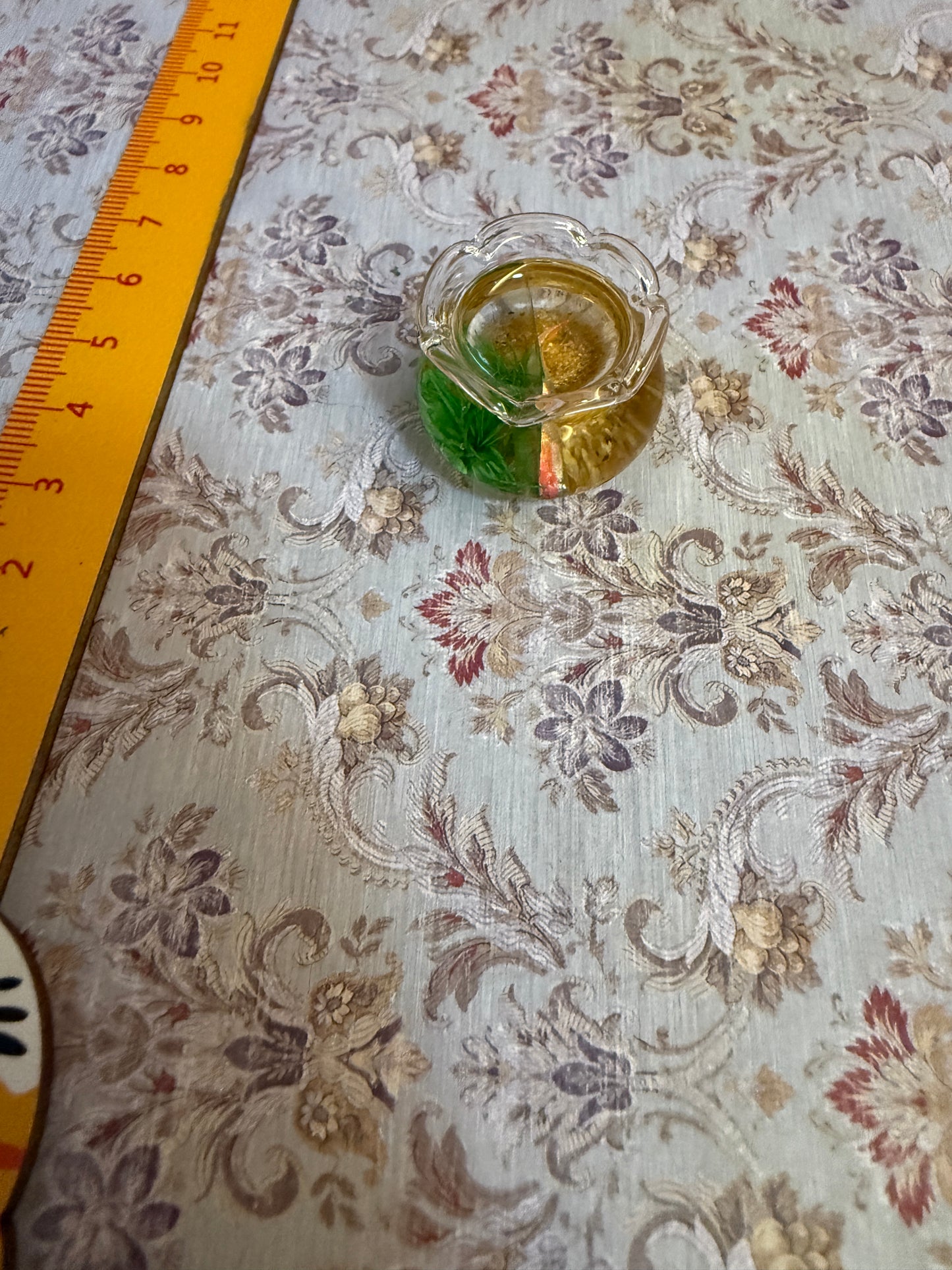 Lily minis-dollhouse miniature fish tank