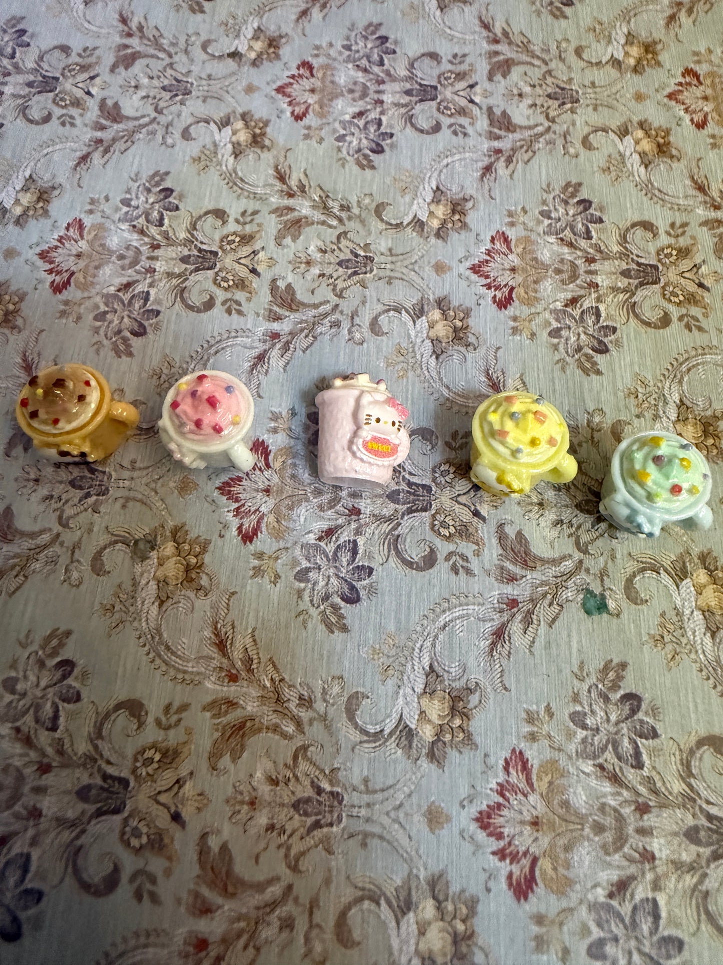 Lily minis-dollhouse miniature HK cup ice cream set 5 pcs