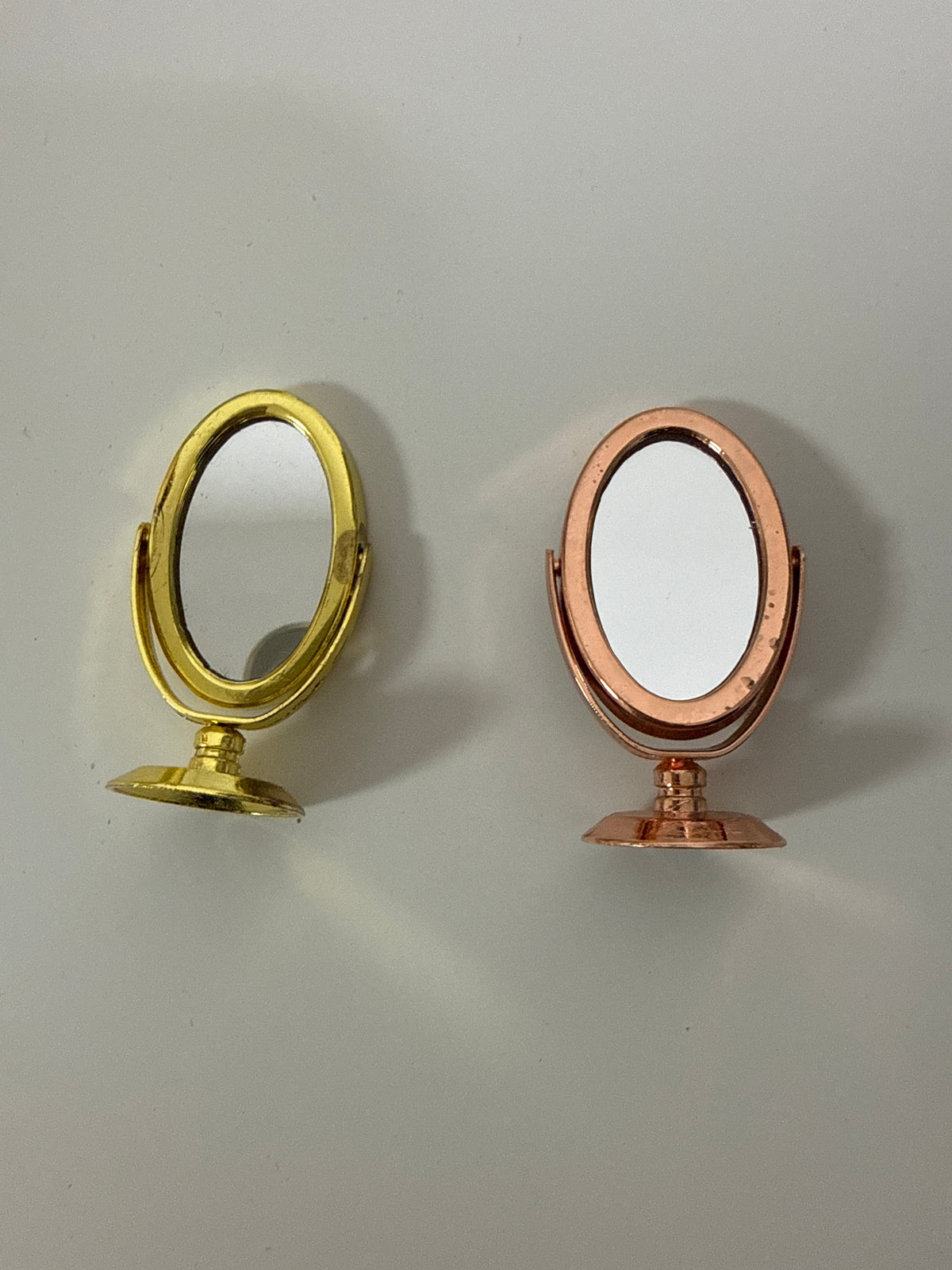 Lily minis-dollhouse Metal mirror 1pcs Random styles