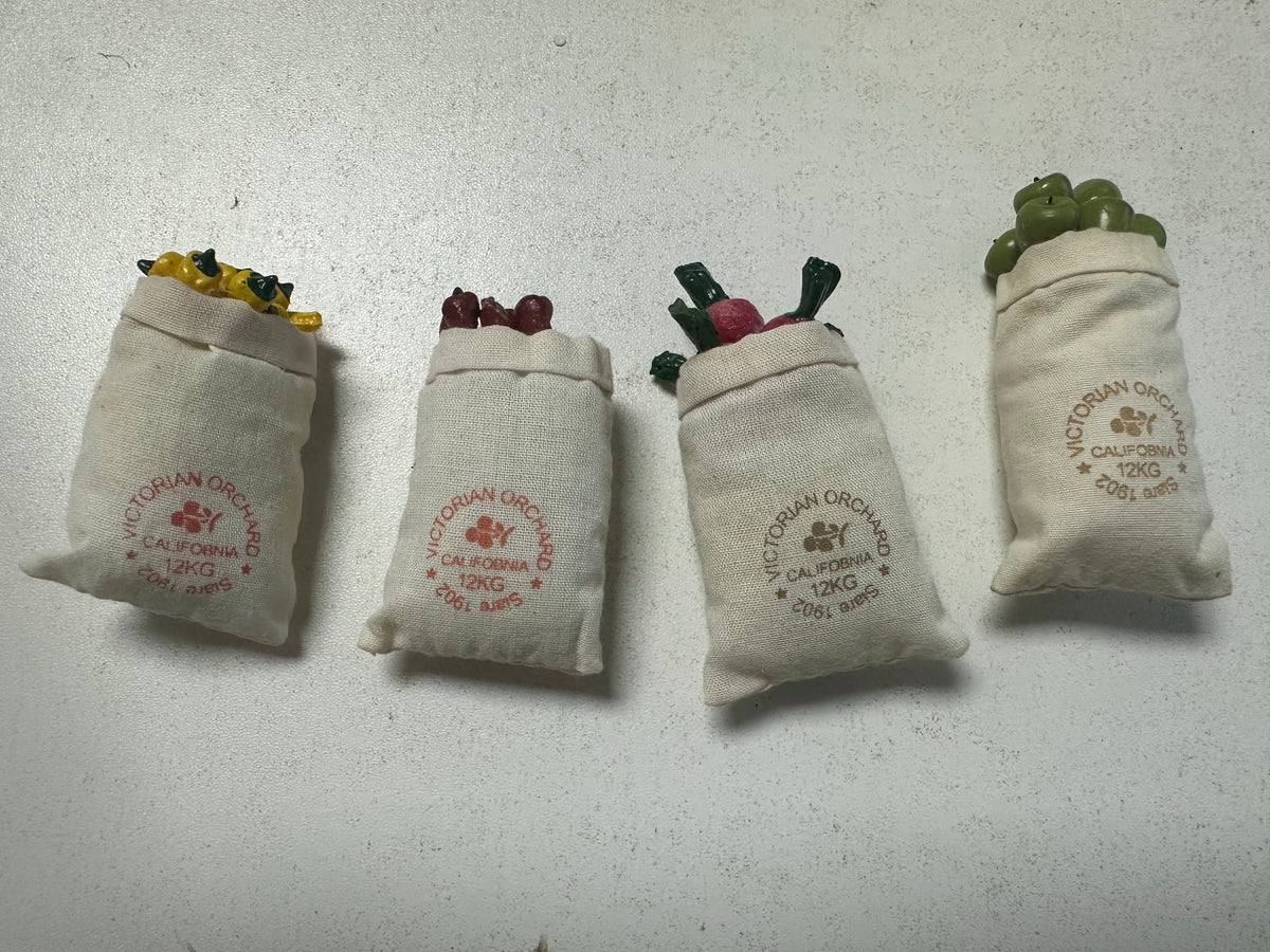 Lily minis-dollhouse Miniature Fruit and Vegetable Sacks 1pcs Random style