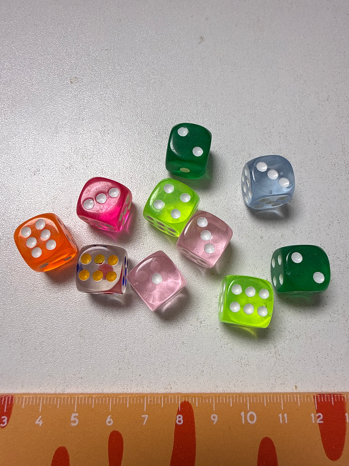 Lily minis-dollhouse Colored dice 10pcs