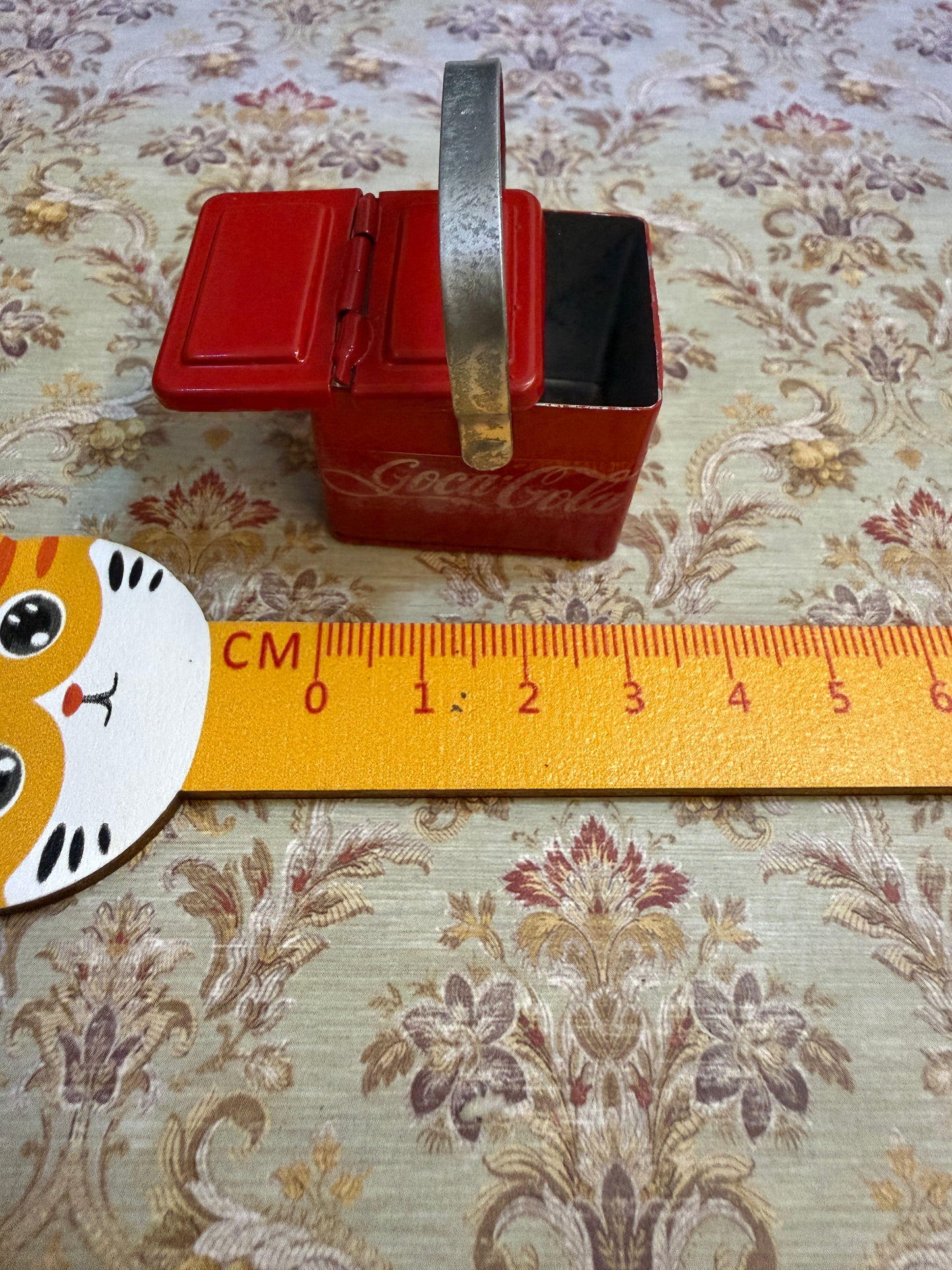 Lily minis -dollhouse miniature Coca Cola cooler