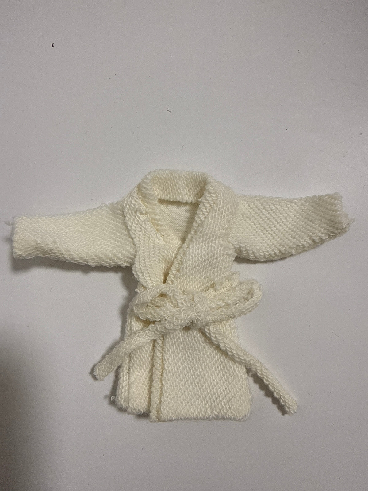 Lily minis-dollhouse Bathrobe