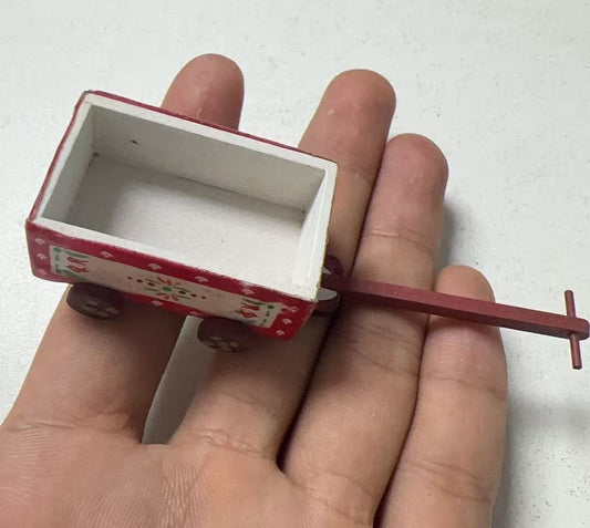 Lily minis-dollhouse Miniature Wooden Pull Wagon