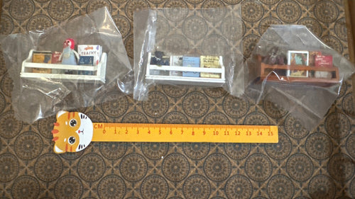 Lily minis-dollhouse miniature Wooden bookshelf