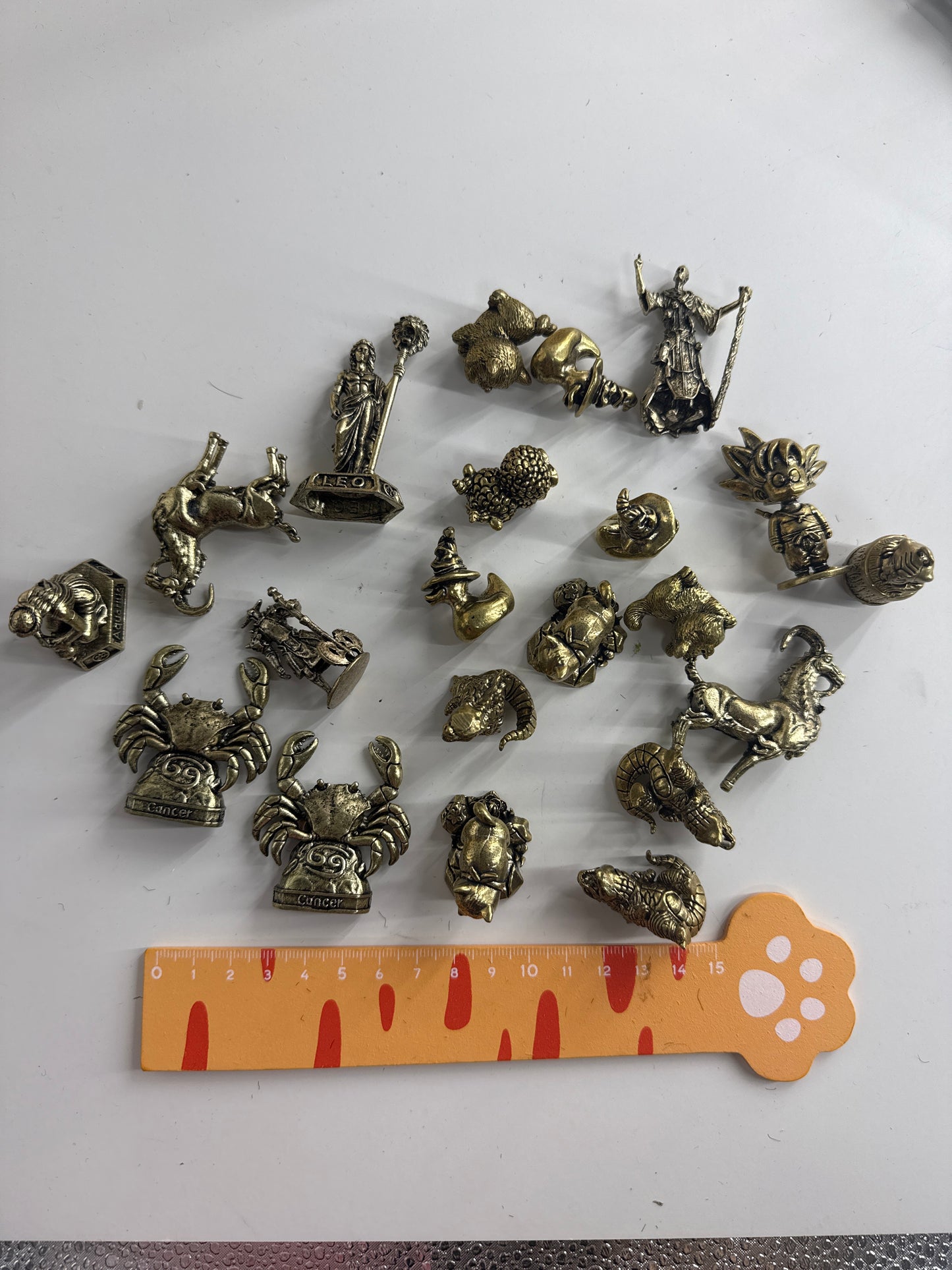 Lily minis-dollhouse Brass pendant accessories 1pcs Random styles