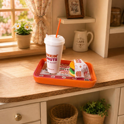 Lily minis-dollhouse Miniature Fast Food Burger Combo Meal, 1:12 Scale Resin Toy Tray Drink Props