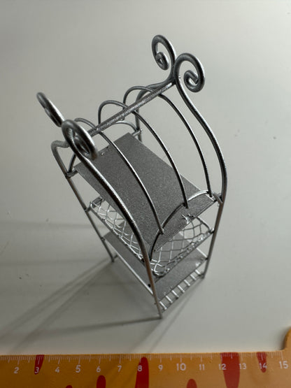Lily minis-dollhouse Silver shelf