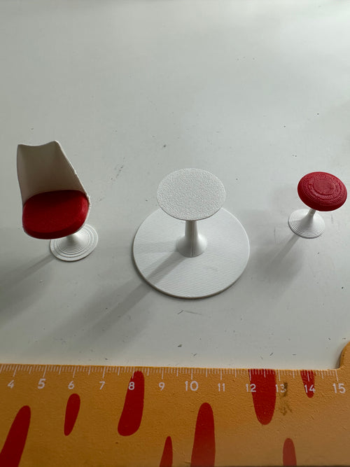 Lily minis-dollhouse 3D printed desks and chairs