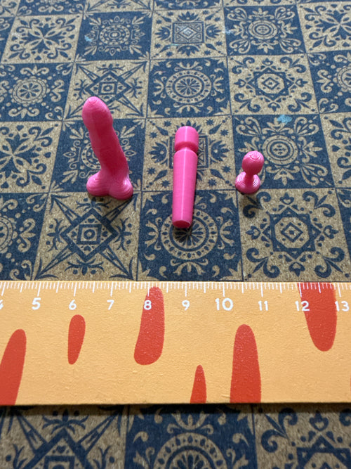 Lily minis-dollhouse pink toy 3pcs