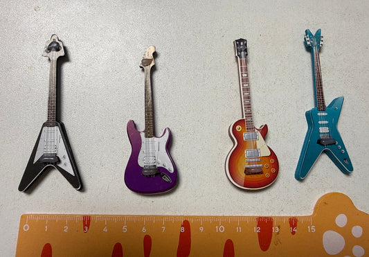 Lily minis-dollhouse Wood guitar