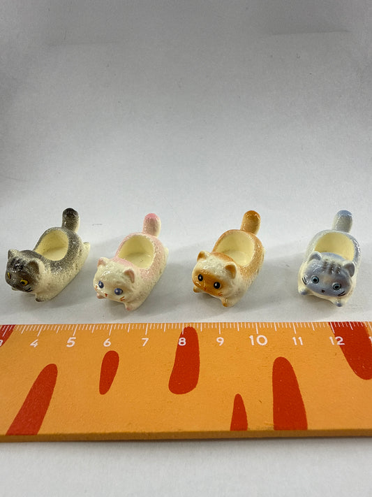 Lily minis-dollhouse Ceramic cat 2pcs Random styles