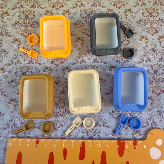 Lily minis-dollhouse miniature cat litter