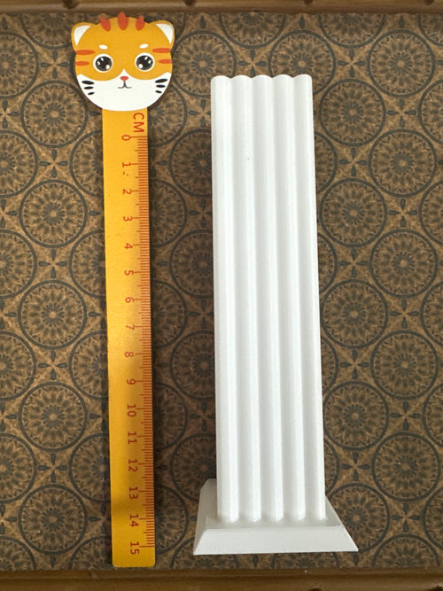 Lily minis-dollhouse miniature Standard lamp