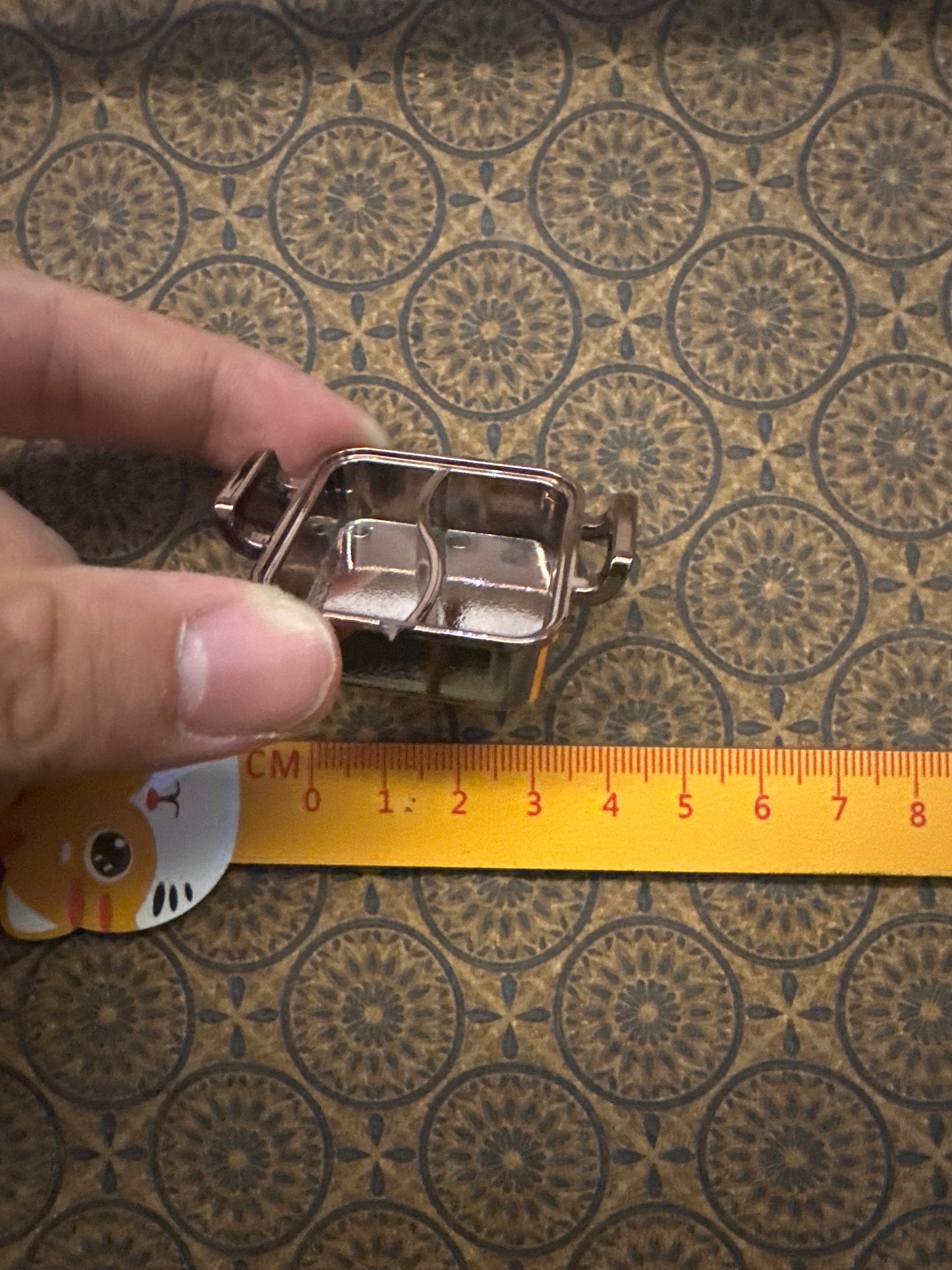 Lily minis-dollhouse miniature Hotpot （Plastic）