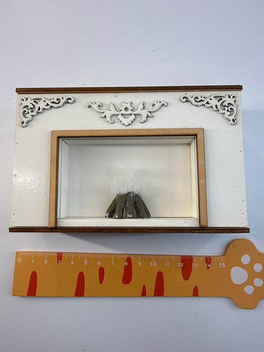 Lily minis-dollhouse Fireplace