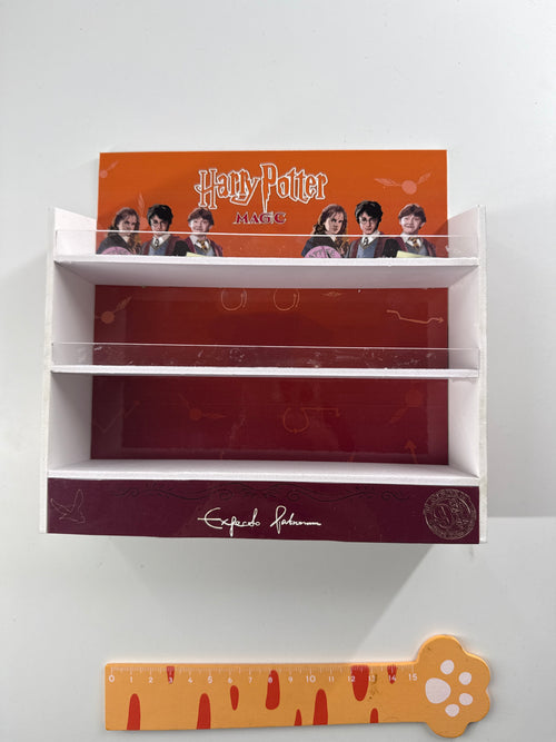 Lily minis-dollhouse Harry Potter bookshelf