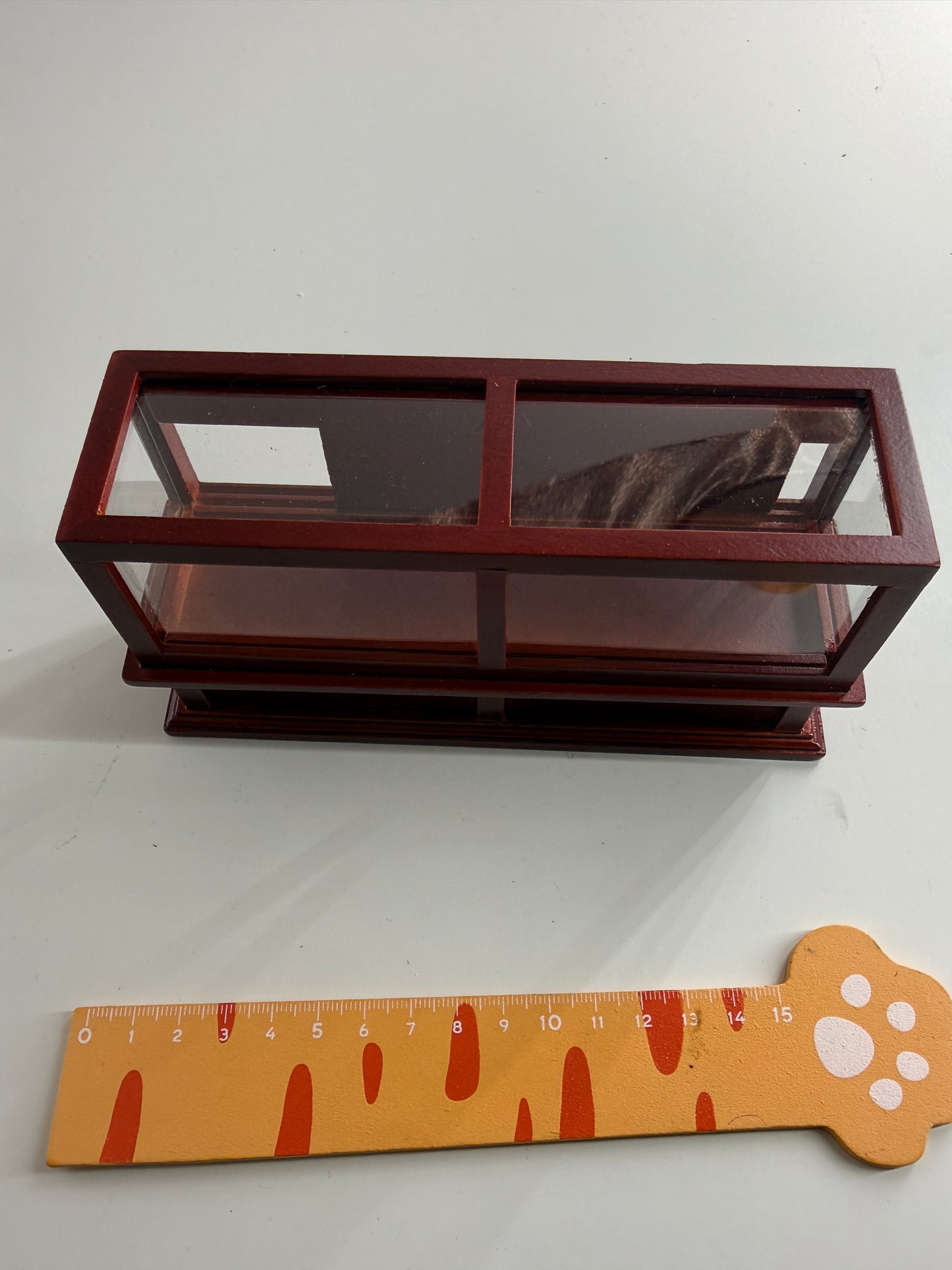 Lily minis-dollhouse Display counter