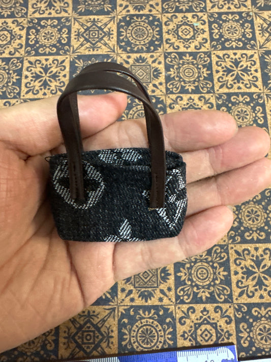 Lily minis-dollhouse miniature lulu bag