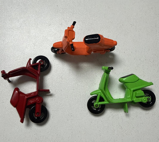 Lily minis-dollhouse Lafeng motorcycle