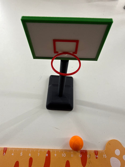 Lily minis-dollhouse Mini basketball hoop
