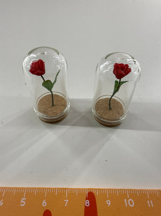 Lily minis-dollhouse Red rose glass protective cover 2pcs