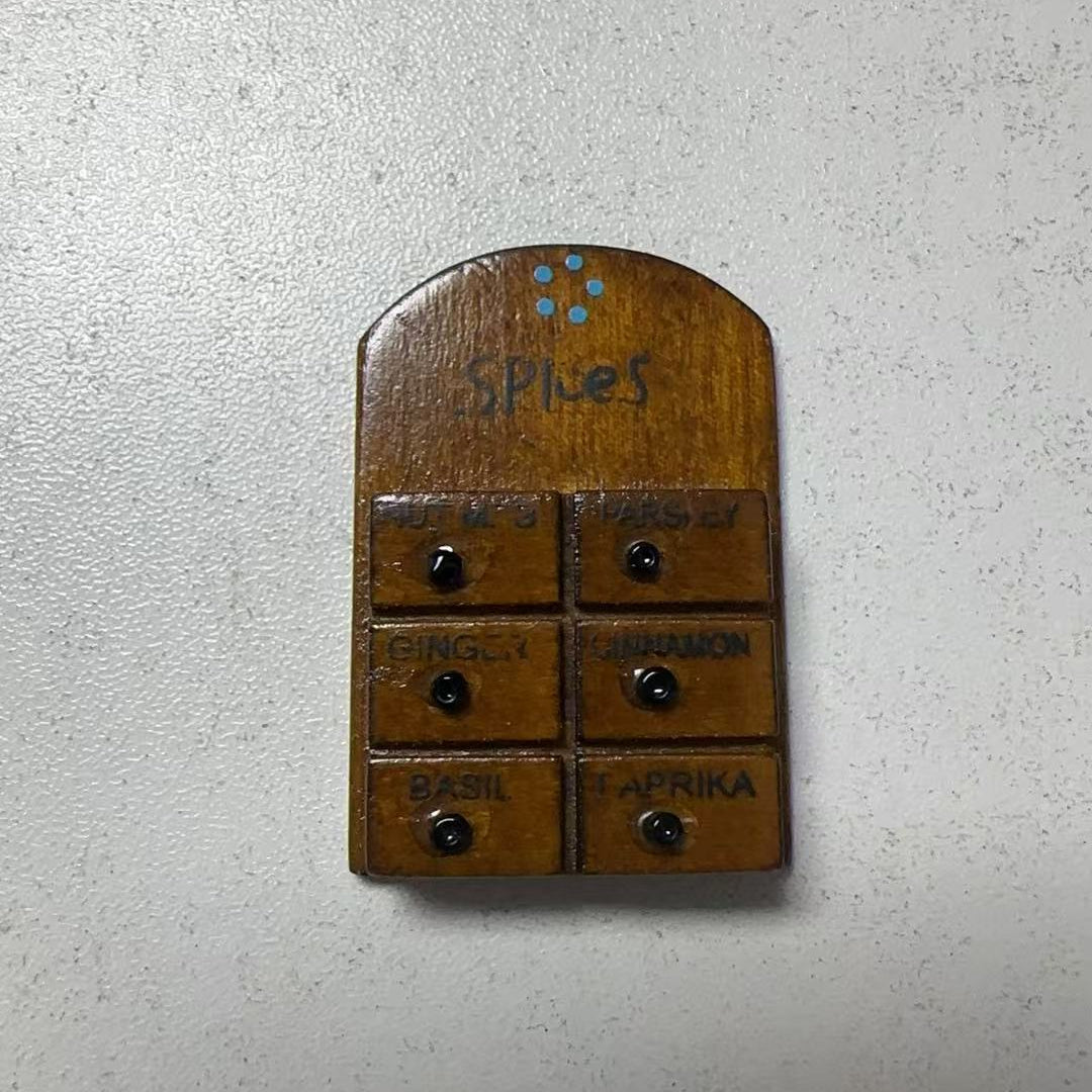 Lily minis-dollhouse Retro kitchen spice holder