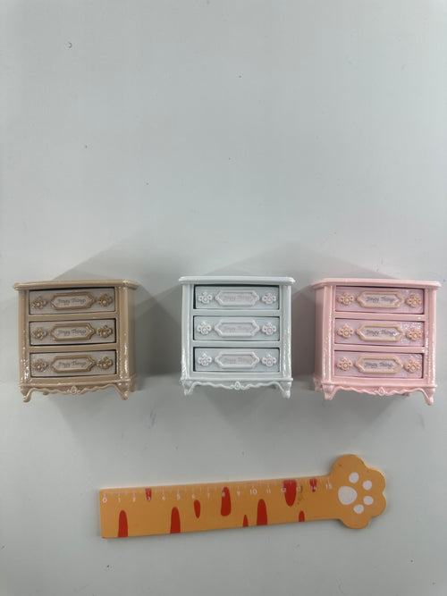 Lily minis-dollhouse cabinet