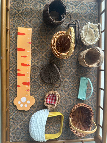 Lily minis-dollhouse miniature Basket