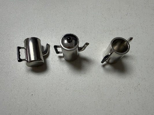 Lily minis-dollhouse Metal kettle 1pcs