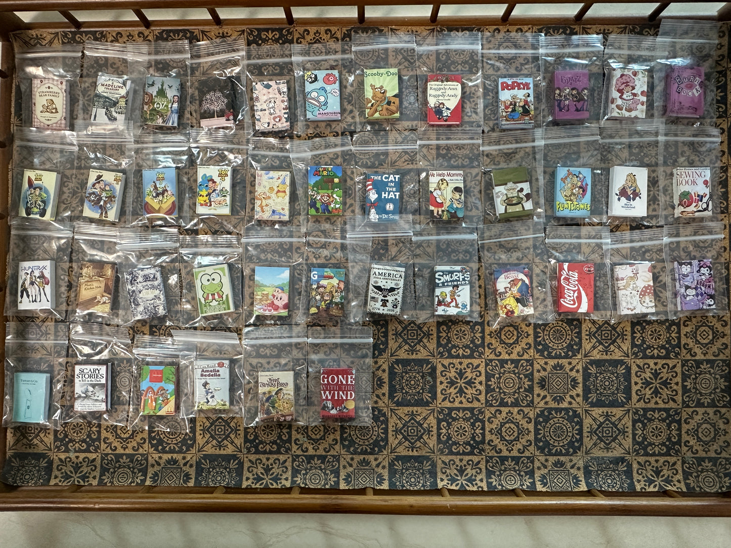 Lily minis-dollhouse book