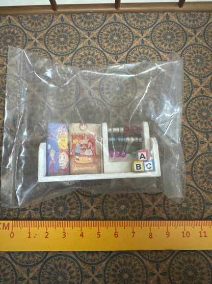 Lily minis-dollhouse miniature Wooden shelf