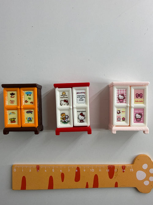 Lily minis-dollhouse Cute little cabinet